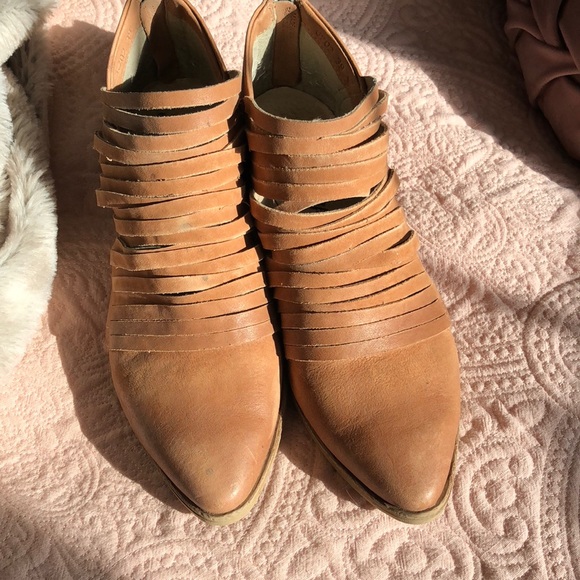 Free People Shoes - Free People Lost Valley shoes booties 39